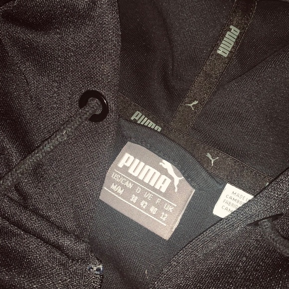 size medium women’s puma cropped sweater - Picture 2 of 4